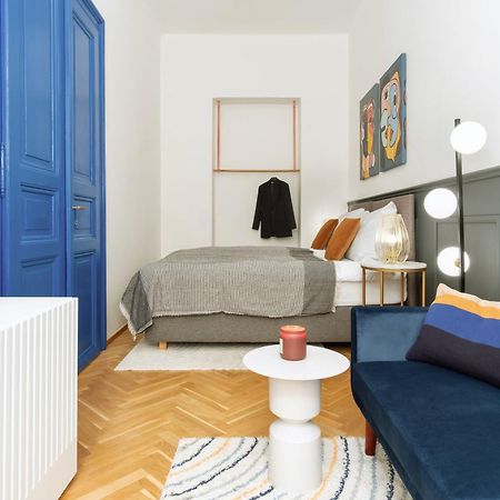 Stru House By Prague Days - Luxurious Apartments Next To National Theatre ภายนอก รูปภาพ