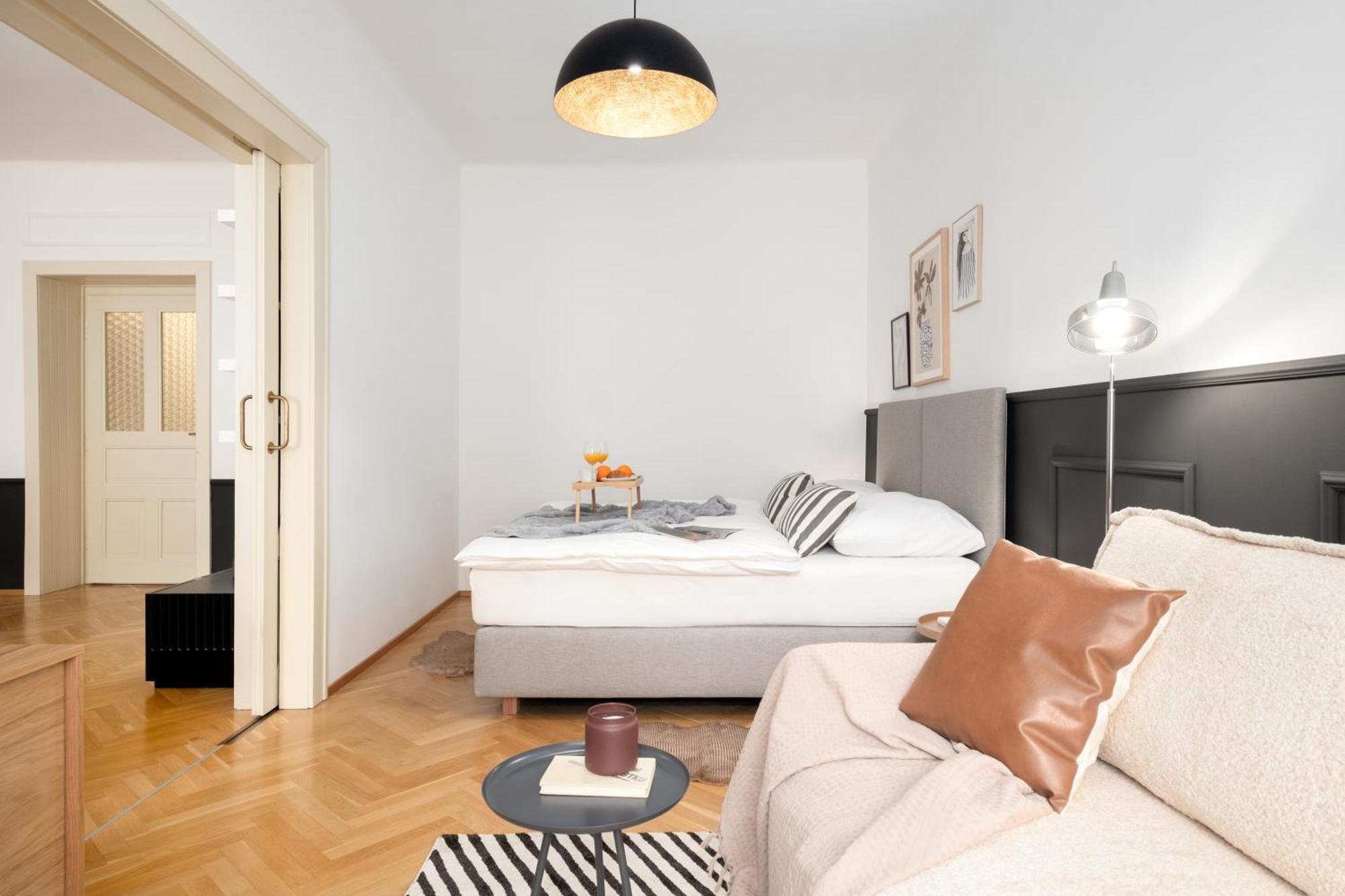 Stru House By Prague Days - Luxurious Apartments Next To National Theatre ภายนอก รูปภาพ