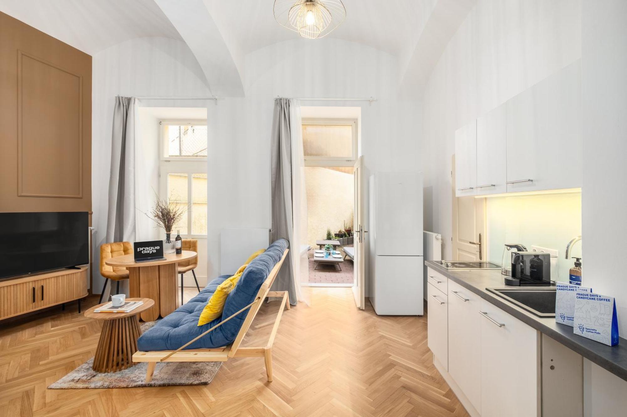 Stru House By Prague Days - Luxurious Apartments Next To National Theatre ภายนอก รูปภาพ