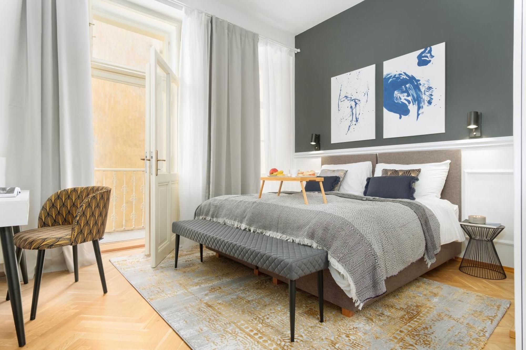 Stru House By Prague Days - Luxurious Apartments Next To National Theatre ภายนอก รูปภาพ